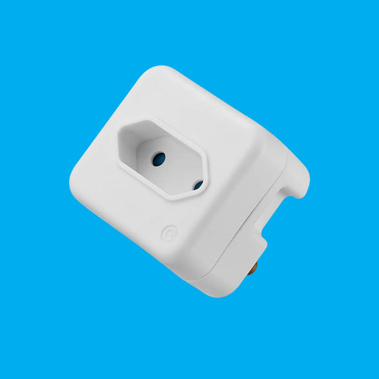 SWITCHED 1 Way Euro Adaptor
